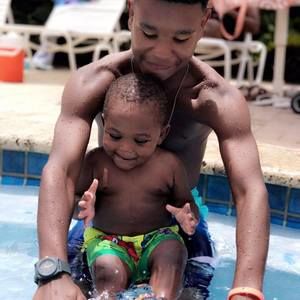 Meet your Posher, Javaun